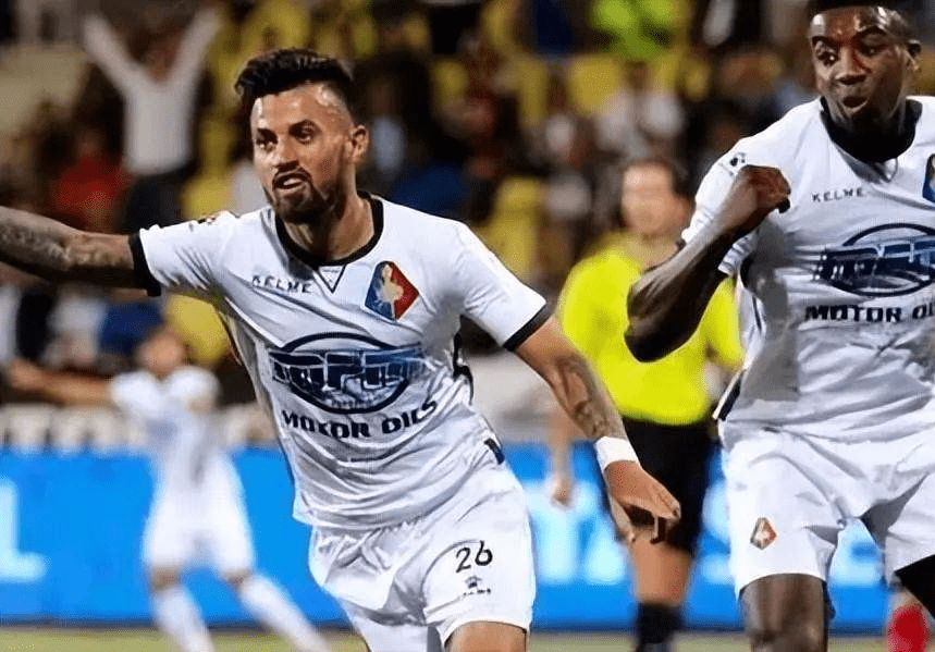 才让字母哥 才让字母哥